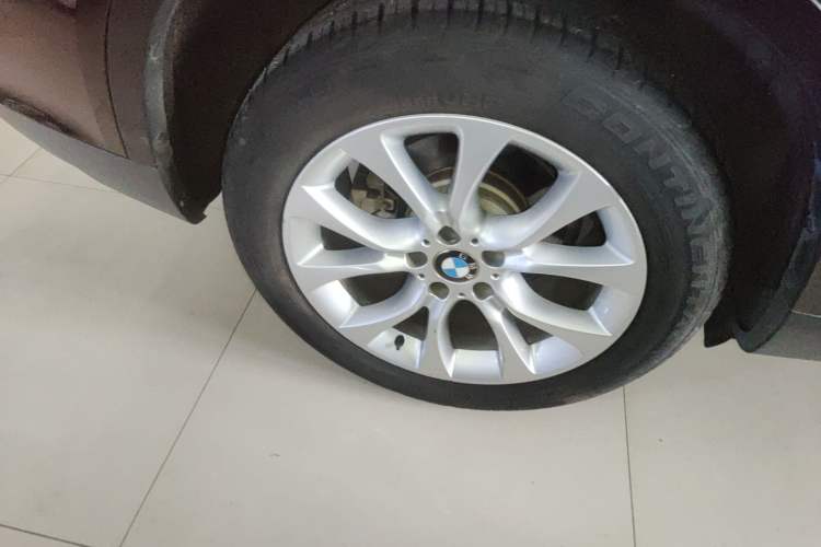Used BMW X5 2018 xDrive28i
