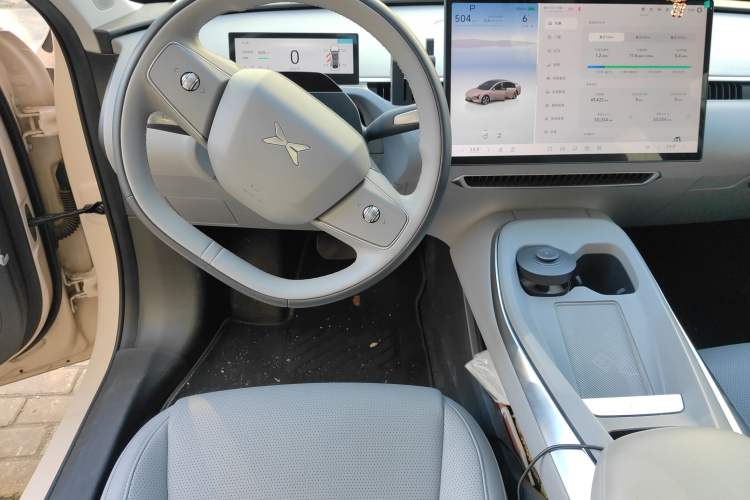 Used XPeng MONA M03 2024 620 with Ultra-Long Range
