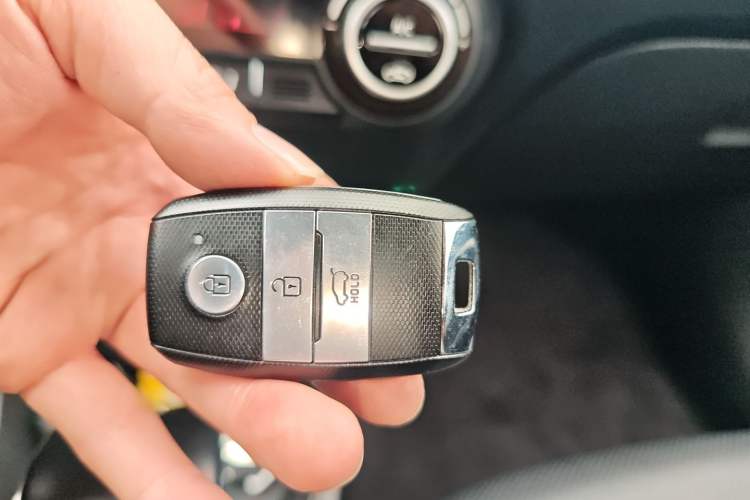 Used Kia kx1 Stonic 2019 1.4L Automatic Sport Edition China VI