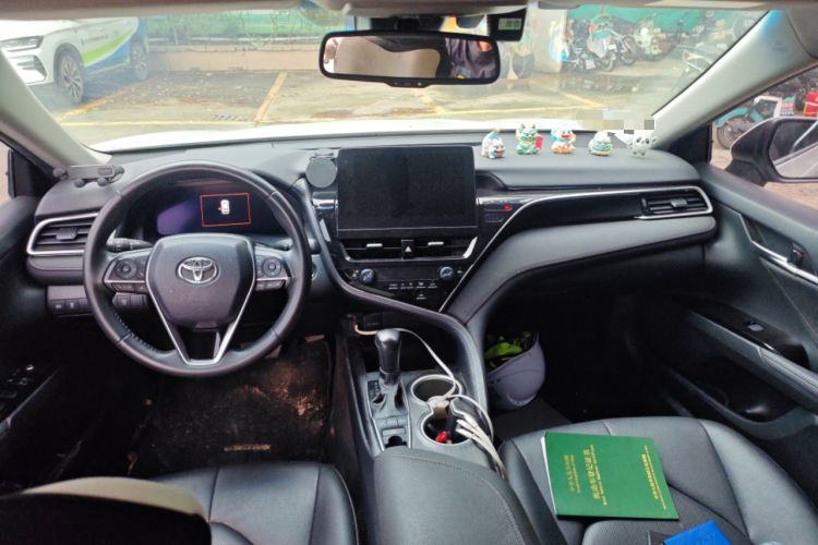 Used Toyota Camry 2021 2.5G Luxury Edition
