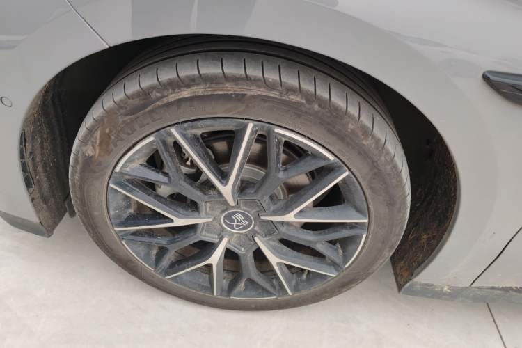 Used BYD Han 2025 DM-i 125KM LiDAR-Powered Intelligent Driving Model