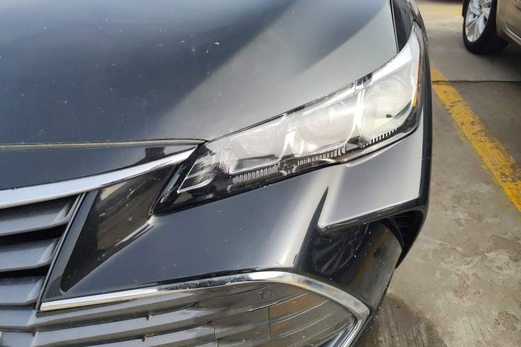 Used Toyota Avalon 2019 Dual-Engine 2.5L XLE Prestige Version China VI Standard Left Front Headlight