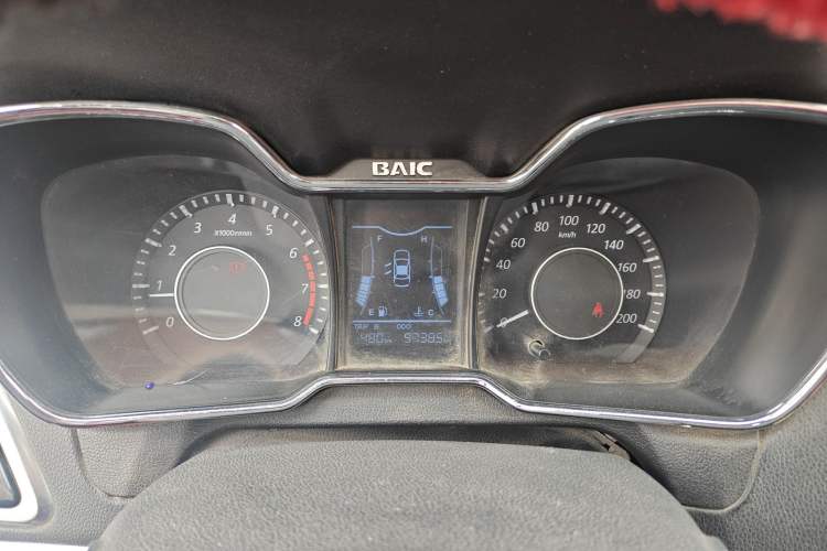 Used HYOSOW H3 2015 1.5L manual luxury version