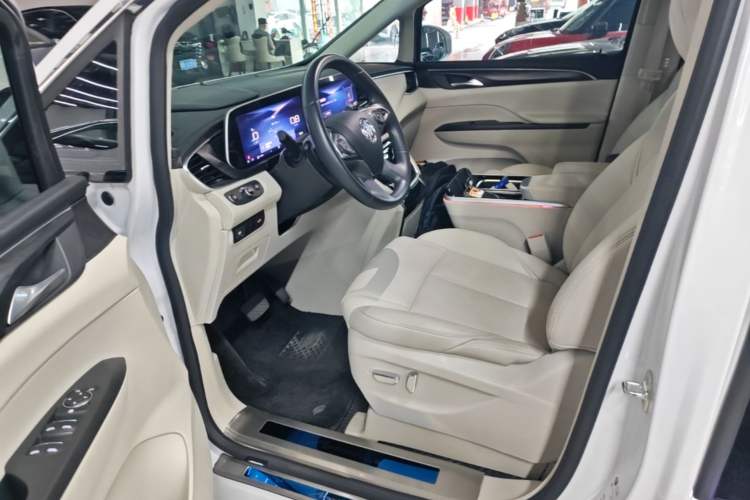 Used Buick GL8 2023 ES Lu Zun Comfort Model
