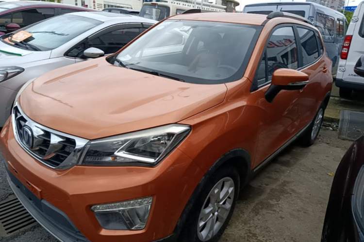 Used CHANGAN CS15 2016 1.5L Manual Fashion Edition