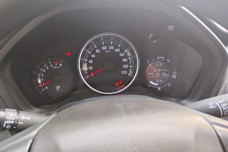 Used Honda XR-V 2017 1.8L EXi CVT Comfort Version
