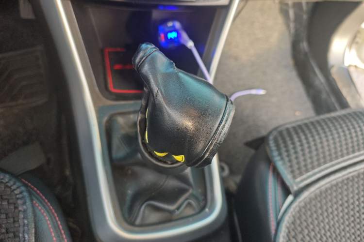 Used Suzuki S-Cross 2014 1.6L Manual Two-Wheel Drive Elite Model
