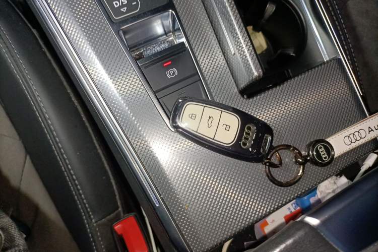 Used Audi A6L 2020 40 TFSI Luxury Dynamic Edition Vehicle Key