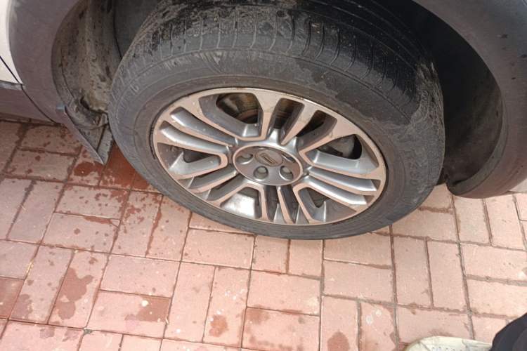 Used Qoros 5 2019 Qoros 5S 1.6 TGDI Prestige Model