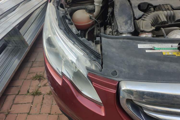 Used Peugeot 2008 2015 1.6THP Automatic Navigation Edition