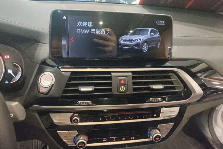 Used BMW X3 2018 xDrive25i Luxury Package China VI Emission Standard
