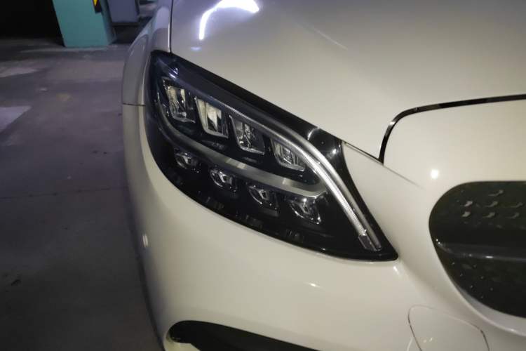 Used Mercedes-Benz C-Class 2021 C 260 L Sport Edition Star Collection Right Front Headlight