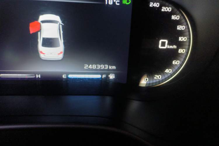 Used Geely Auto Emgrand 2018 1.5L Manual Upward Connect Edition Odometer Close Up