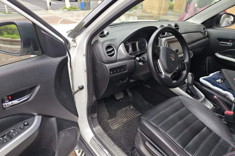 Used Suzuki Vitara 2016 1.4T Automatic Two-Wheel Drive Luxury Version