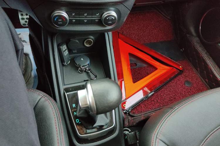 Used Haval H1 2016 Revised Version Blue Badge 1.5L AMT Luxury Edition