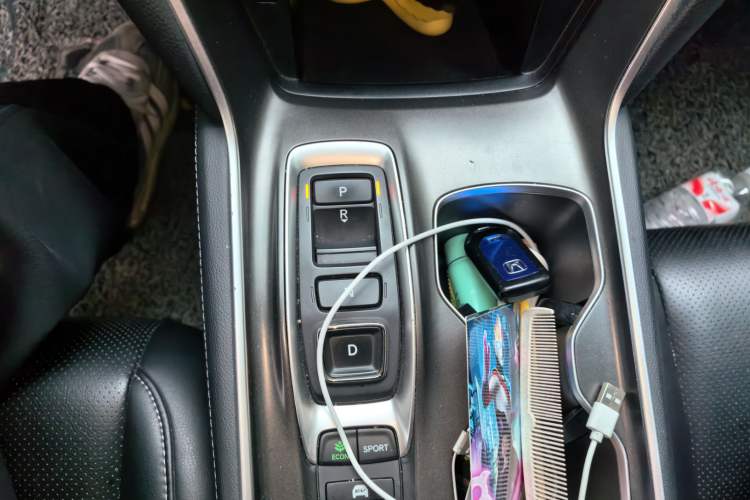 Used Honda Accord 2018 Rui·Hybrid 2.0L Rui Ku Edition China VI Gear Lever