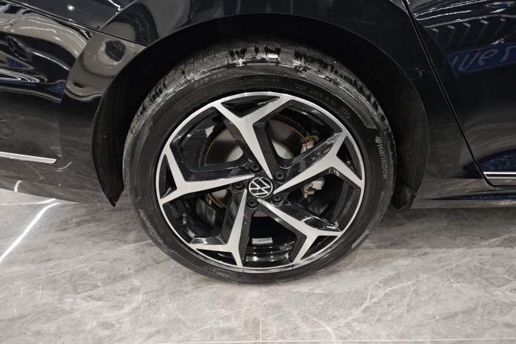 Used Volkswagen Passat 2024 330TSI Starry Elite Edition
