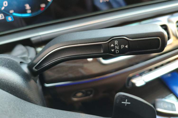 Used Mercedes-Benz GLE 2021 GLE 350 4MATIC Stylish Model Gear Lever