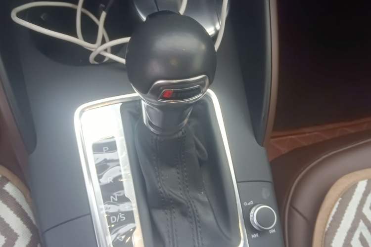 Used Audi A3 (Import) 2014 Limousine 40 TFSI S line Comfort Model
