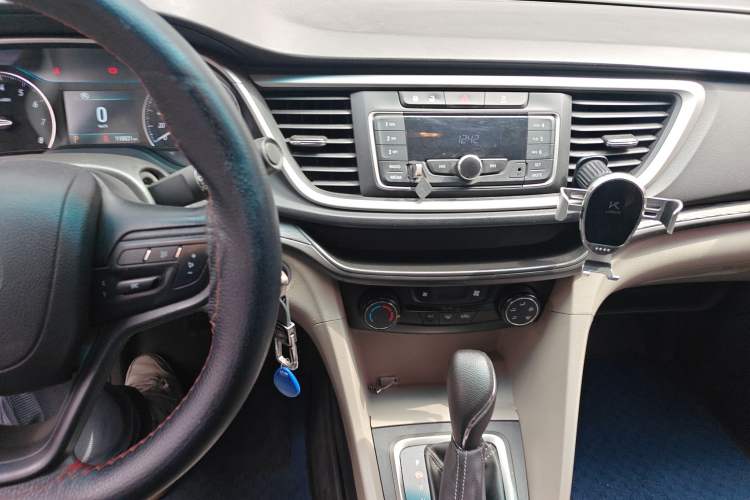 Used Buick GT 2017 15N Automatic Elite Version