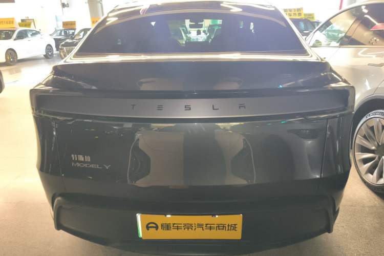 Used Tesla Model Y 2025 Rear-Wheel-Drive Version Rear