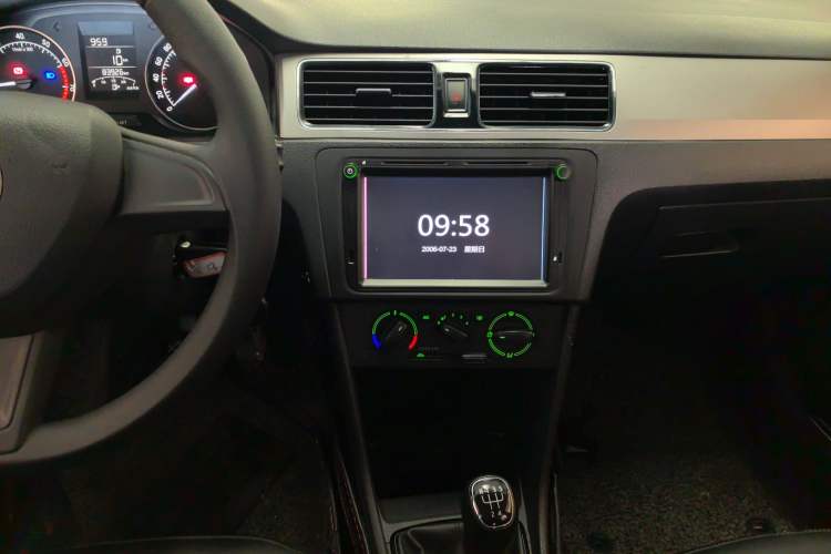 Used Skoda Rapid Spaceback 2016 Revised 1.6L Manual Chuanxing Edition
