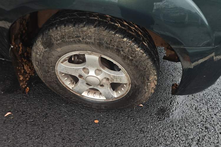 Used JMC Baodian 2013 2.8T Two-Wheel-Drive Diesel Comfort Value Edition
