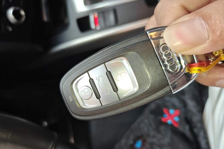 Used Audi A5 2014 Sportback 45 TFSI quattro Vehicle Key