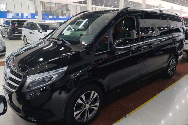 Used Mercedes-Benz V-Class 2017 V 260 Avantgarde Edition