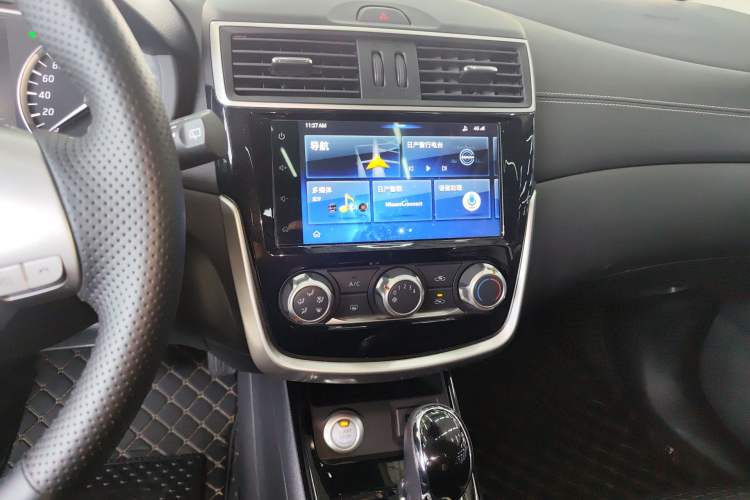 Used Nissan Tiida 2019 1.6L CVT Smart Drive Version China VI Standard Audio And AC Panel