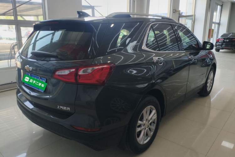 Used Chevrolet Equinox 2018 535T Automatic YuJie Edition Rear Right 45 Deg