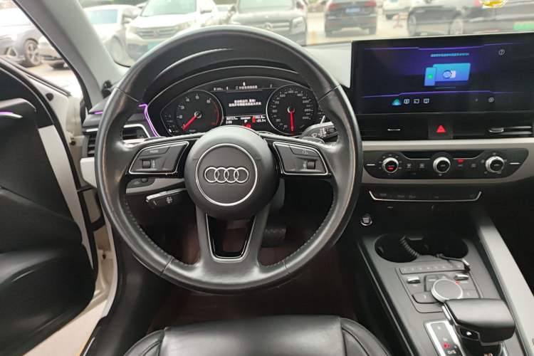 Used Audi A4L 2018 30th Anniversary Edition 40 TFSI Trendy Model