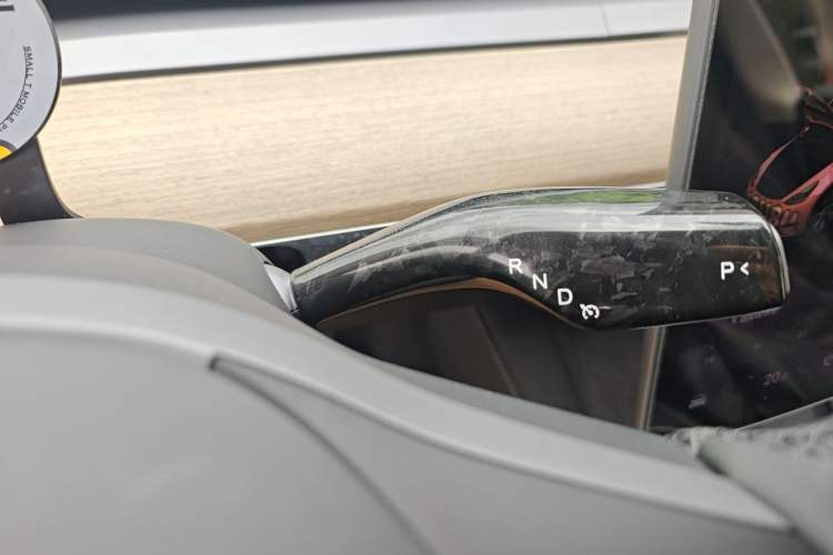 Used Tesla Model Y 2023 Rear-Wheel-Drive Version Gear Lever