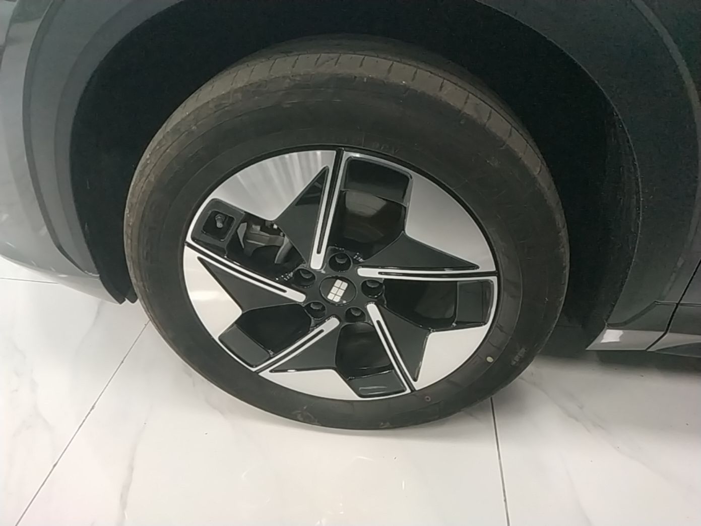 Geely Galaxy E5 2026 Model 610km Exploration+ Edition — снимка 10