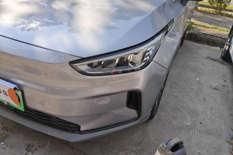 Used Geometry C 2020 Premium Range Version 400 KM C+