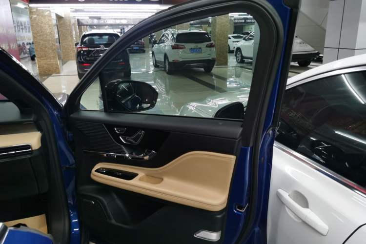 Used Lincoln Corsair 2020 2.0T Two-Wheel Drive Luxury Edition