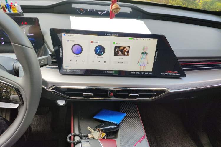 Used CHANGAN OSHAN Z6 2023 Blue Whale 1.5T DCT Smart Luxury Model
