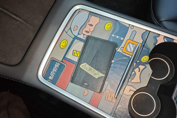 Used Tesla Model Y 2022 Revised Version Long-Range All-Wheel Drive Interior 1