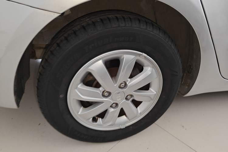 Used Kia K2 2015 Sedan 1.4L MT GLS