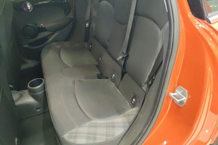 Used MINI MINI 2018 1.5T COOPER Classic Edition Five-Door Version