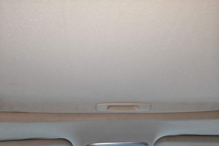 Used Geely Auto Emgrand GL 2018 1.8L Manual Elite Smart Connectivity Version Headliner