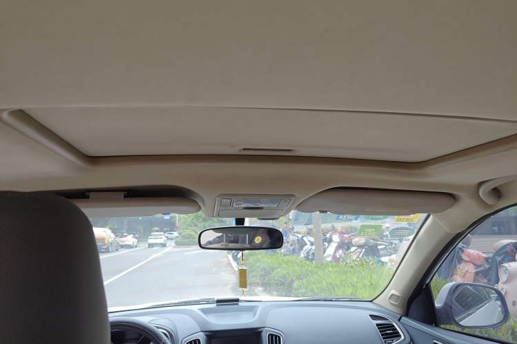 Used Chery Tiggo 5 2014 2.0L CVT Family Deluxe Edition Headliner