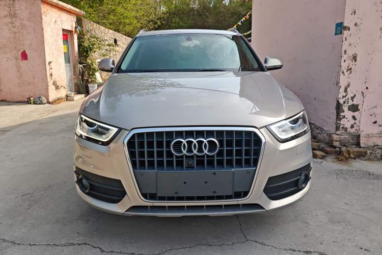 Used Audi Q3 2015 35 TFSI quattro Technology Edition Front