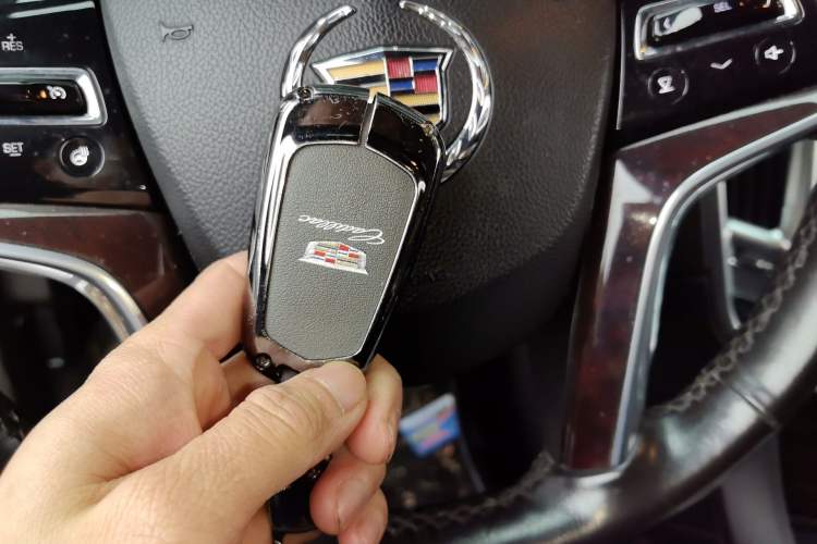 Used Cadillac SRX 2014 3.0L Luxury Model
