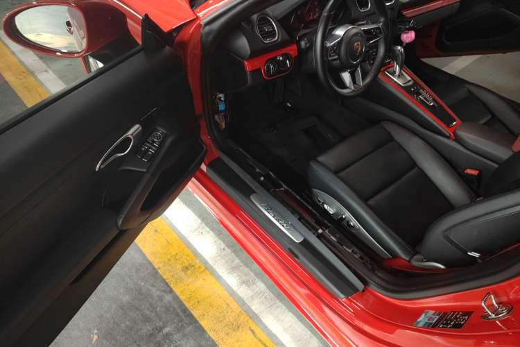 Used Porsche 718 2020 Boxster 2.0T Driver Seat