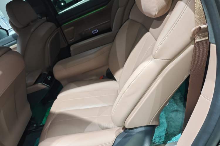 Used Nio ES8 2024 75 kWh
