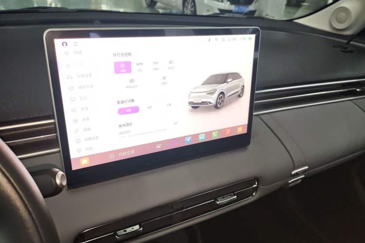 Used Dongfeng NAMMI 01 2026 Model, Beloved Edition 430 Pro Audio And AC Panel