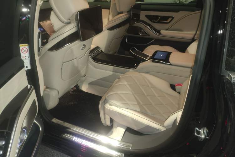 Used Mercedes-Benz Maybach S-Class 
