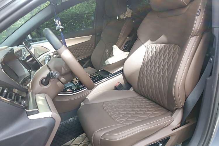 Used BYD Han 2022 DM-i 121KM Prestige Model Left Front Seat