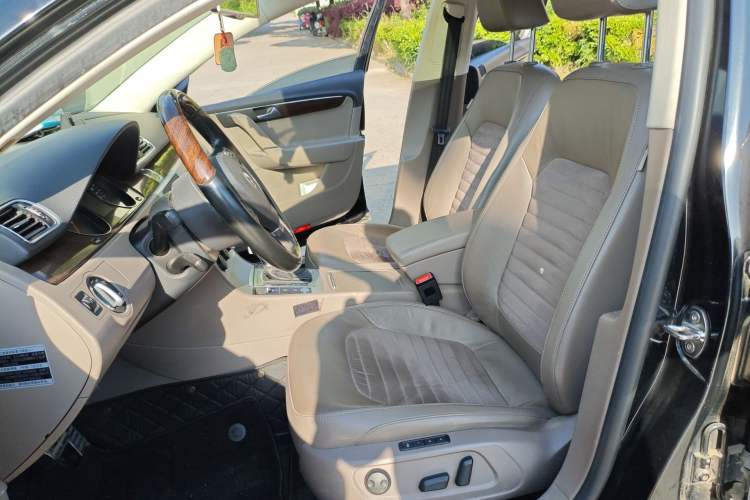 Used Volkswagen Magotan 2015 1.8TSI Prestige Model
